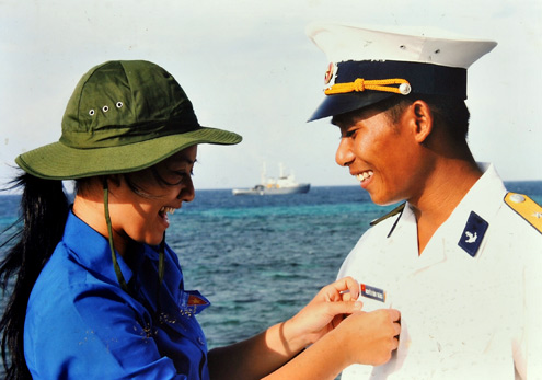 Beautiful movements in Spratly Islands